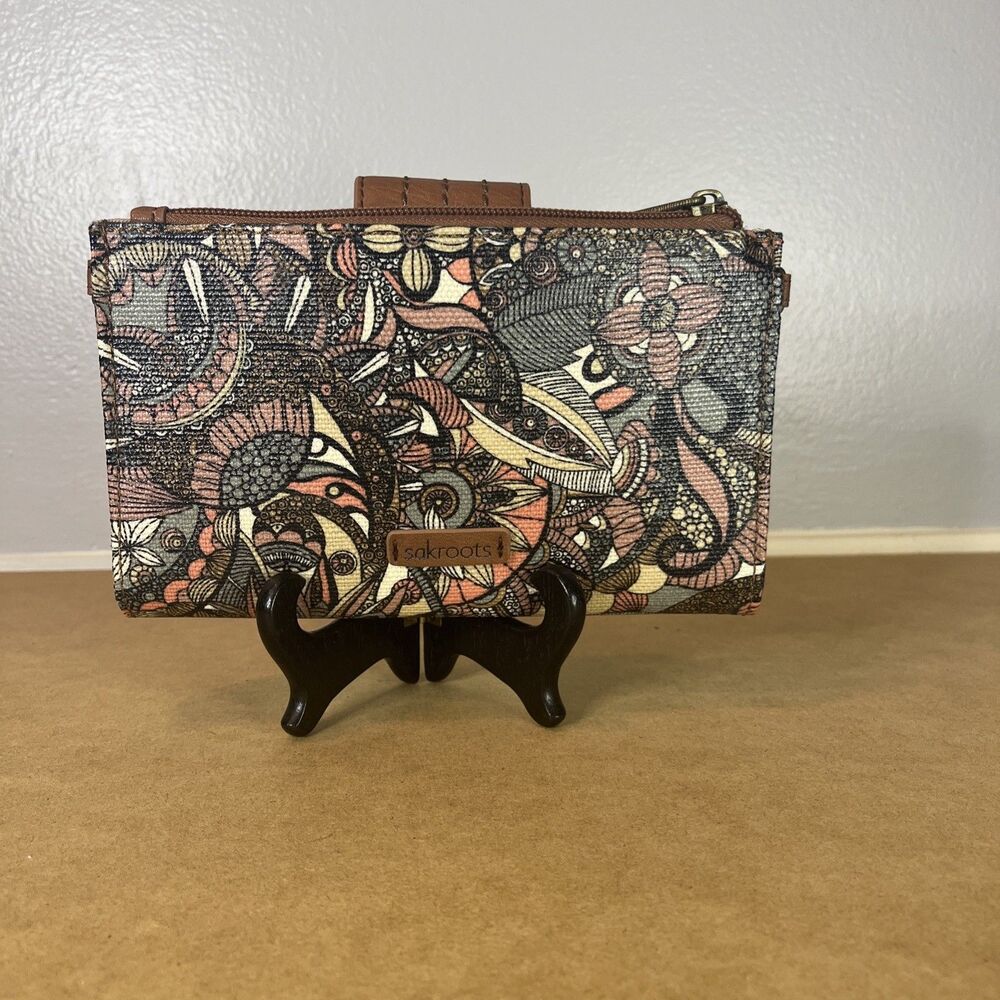 Sakroots Crossbody & Wristlet Wallet Olimpic Sienna